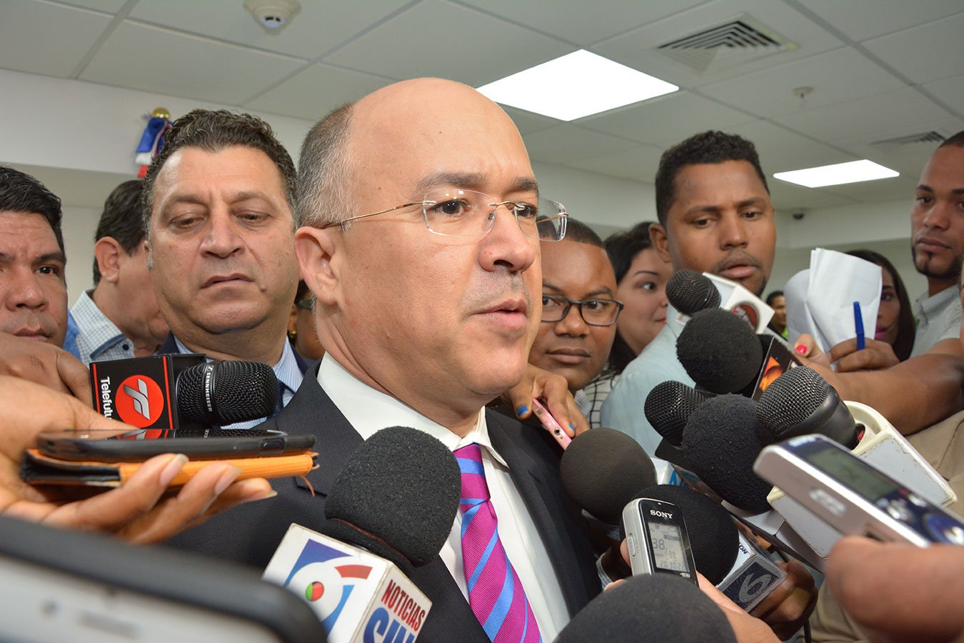 Domínguez Brito plantea flexibilizar regulación del teletrabajo en el país